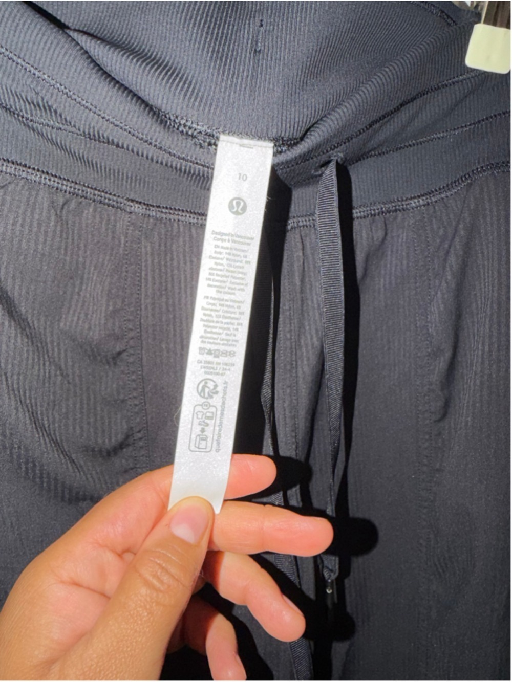 Lululemon Dance Studio Jogger Pants Black Women’s Size 10 Lightweight Excellent - Picture 7 of 9